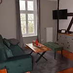 Saniertes Gutshaus Mit Komfort Und Privater Sauna *