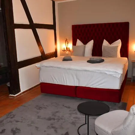 Saniertes Gutshaus Mit Komfort Und Privater Sauna 아파트 *