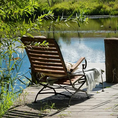 아파트 Saniertes Gutshaus Mit Komfort Und Privater Sauna