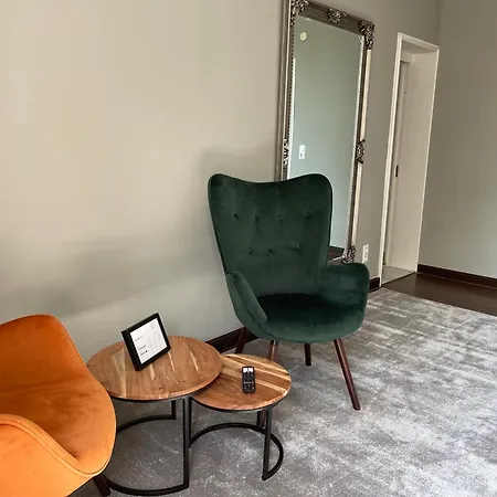 아파트 Saniertes Gutshaus Mit Komfort Und Privater Sauna *