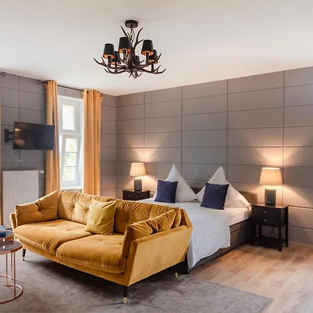 Saniertes Gutshaus Mit Komfort Und Privater Sauna Διαμέρισμα *