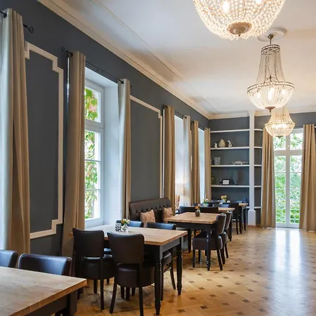 Saniertes Gutshaus Mit Komfort Und Privater Sauna * Neu Gaarz