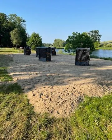 Saniertes Gutshaus Mit Komfort Und Privater Sauna * Neu Gaarz