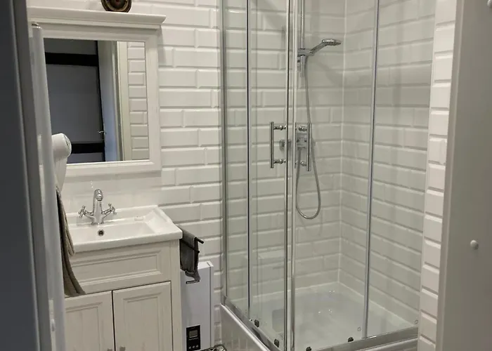 Saniertes Gutshaus Mit Komfort Und Privater Sauna * Neu Gaarz